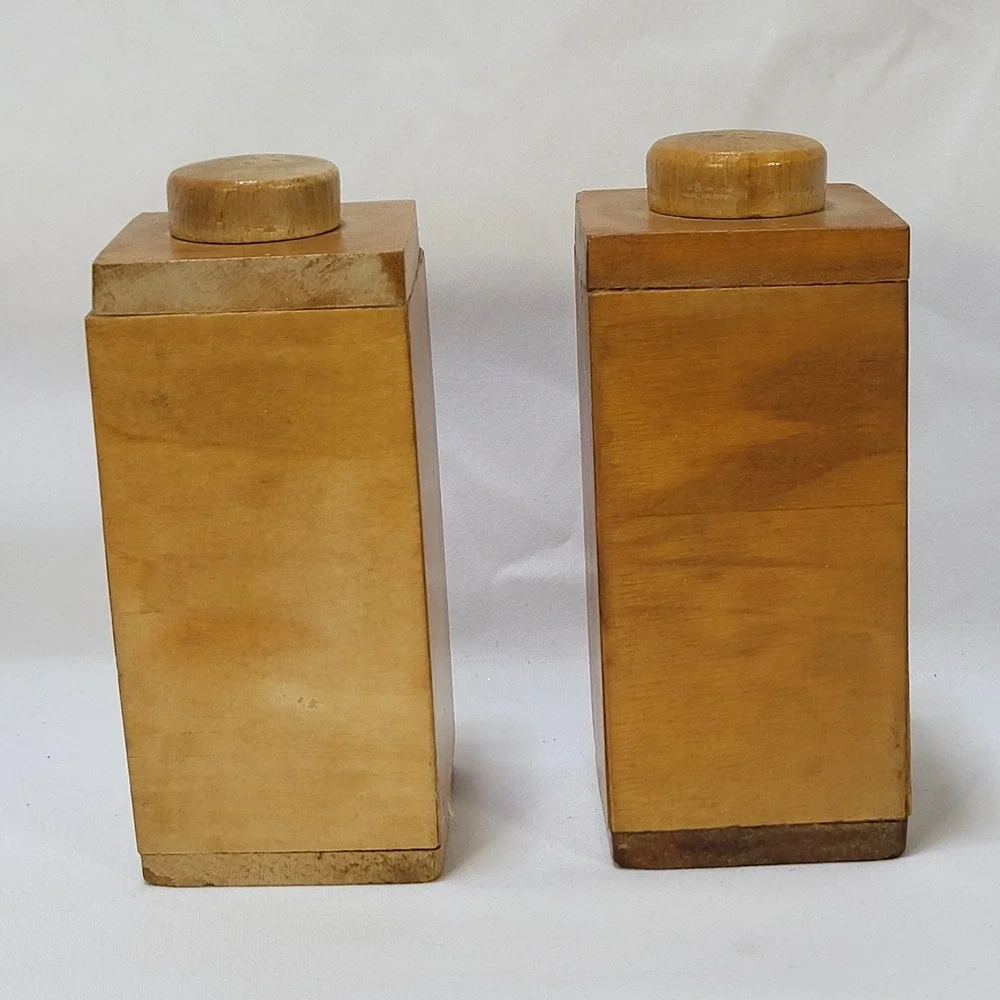 Vintage Japan Salty Peppy Wood Rooster Salt Pepper Shakers MCM Kitsch 5.5in